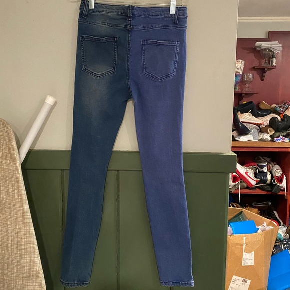Kids SHEIN jeans size 12y - Picture 2 of 3